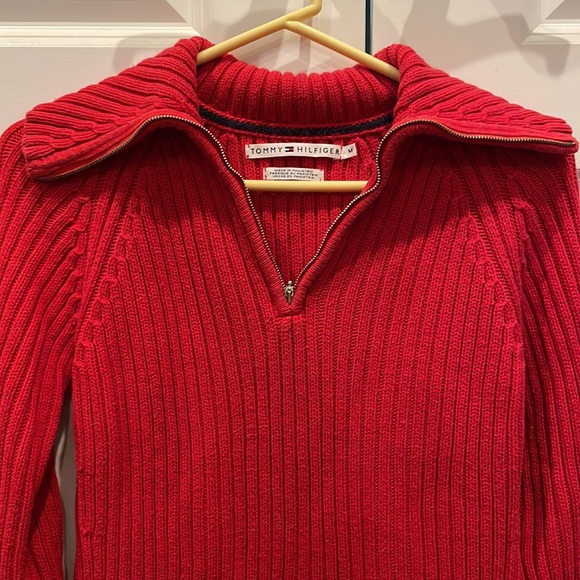 Tommy Hilfiger size medium - Picture 3 of 10
